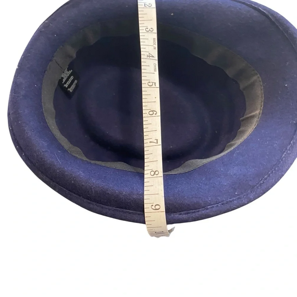 vintage wool felt blue small brim fedora featuring a gray band pork pie hat size